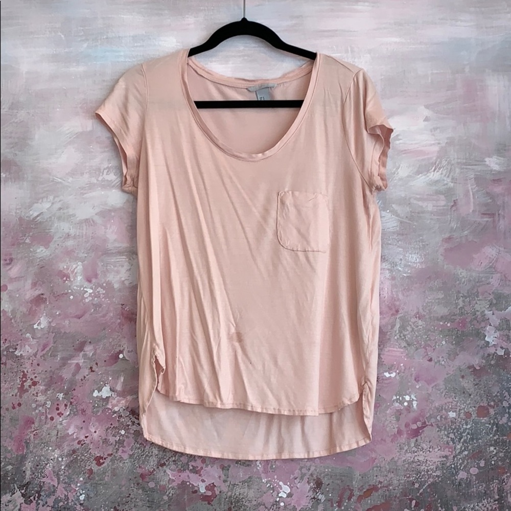 basic pink tee with pocket!